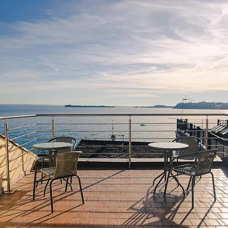 Apartment Magnifica Terrazza Con Vista *
