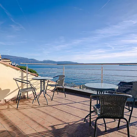 Apartment Magnifica Terrazza Con Vista